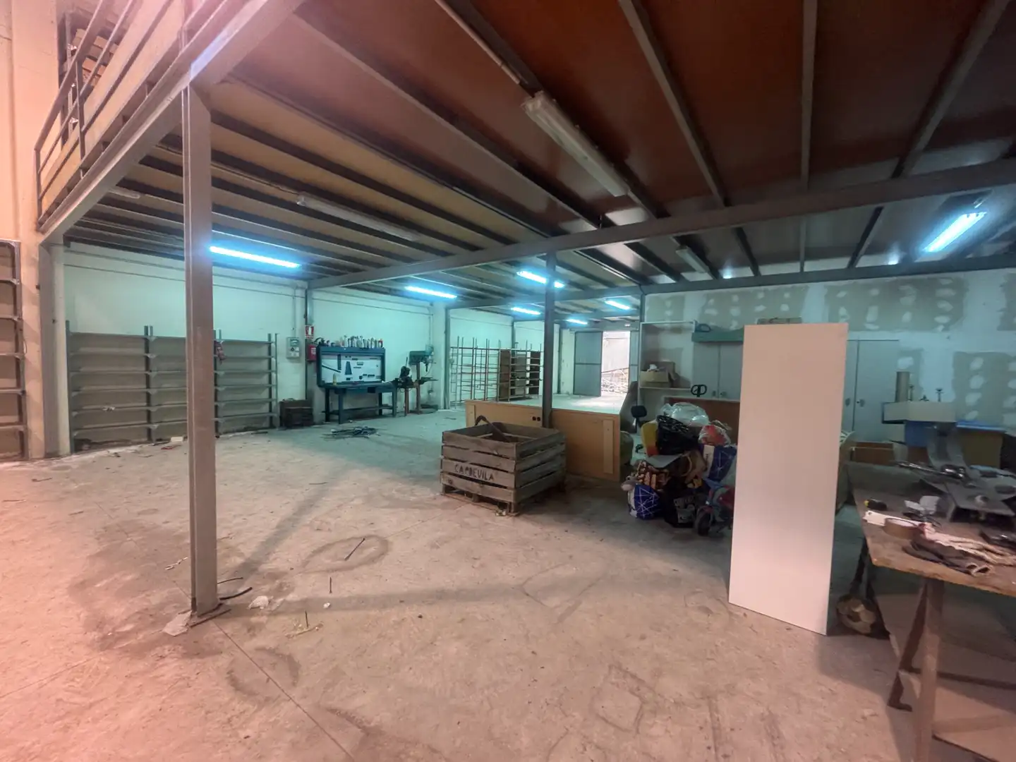 Nave industrial en venta en Tàrrega