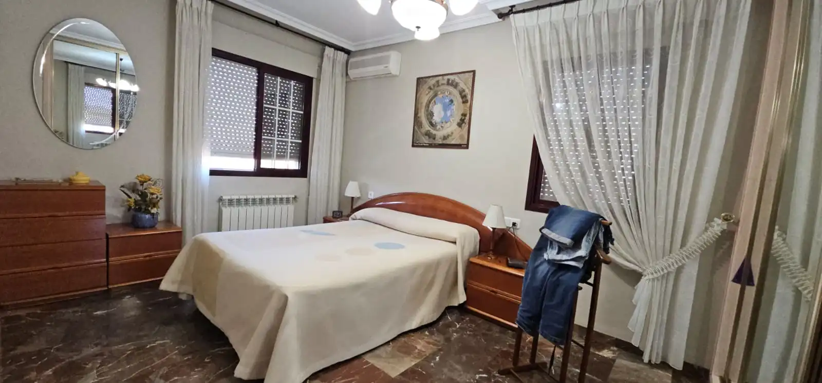Dormitori de Casa o xalet en venda en Puertollano amb Aire condicionat, Calefacció i Jardí privat