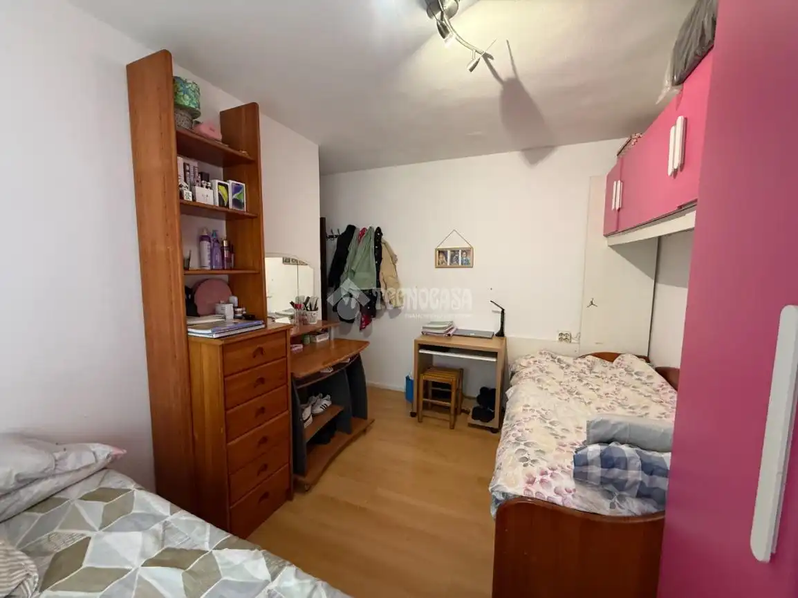 Habitación de Piso en venta en Gijón 