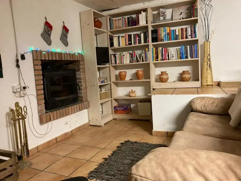 Sala d'estar de Casa o xalet en venda en Hervás amb Calefacció