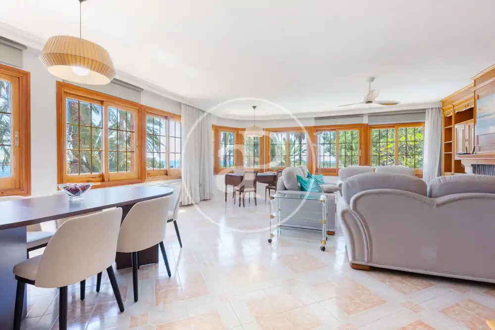 Comedor de Casa o chalet de alquiler en La Pobla de Farnals con Aire acondicionado, Calefacción y Jardín privado