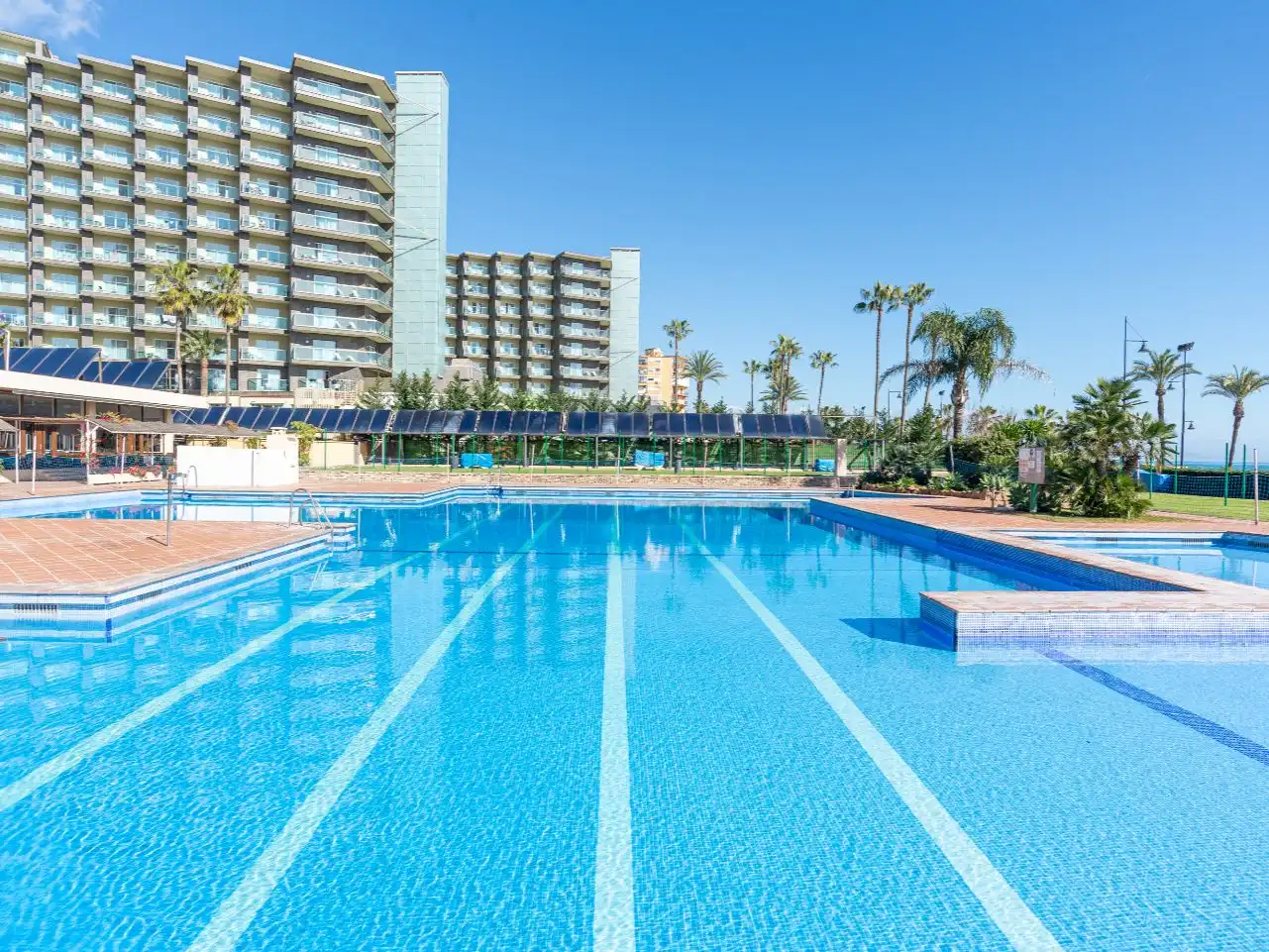 Piscina de Pis en venda en Torremolinos amb Aire condicionat i Piscina
