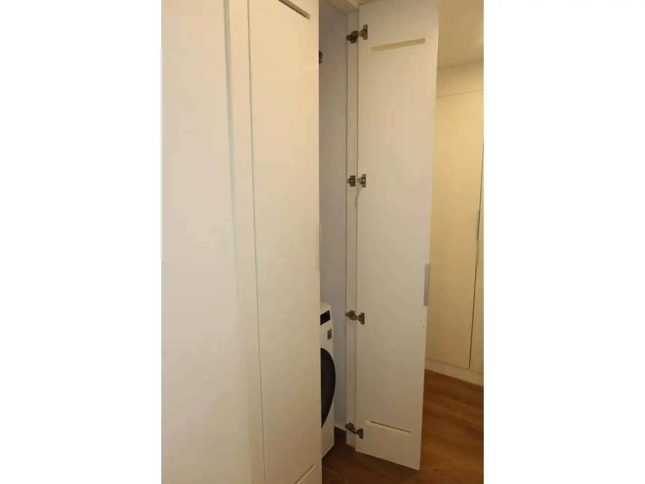 Schlafzimmer von Wohnung zur Miete in Valencia mit Klimaanlage, Parkett und Balkon