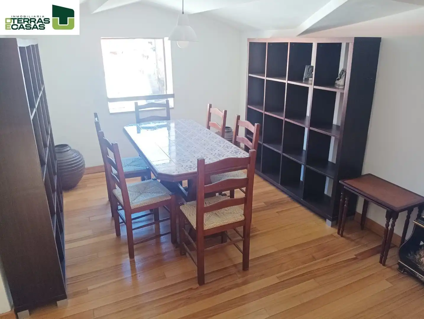 Comedor de Ático de alquiler en Pontevedra Capital  con Calefacción, Terraza y Amueblado