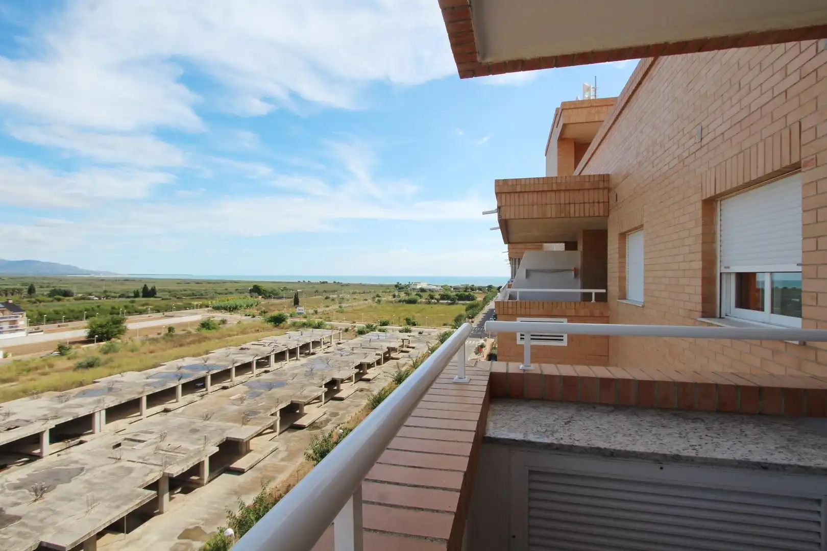 Dormitori de Apartament de lloguer en Cabanes amb Piscina comunitària