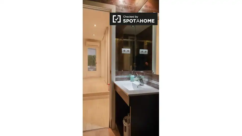 Piso con terraza en alquiler en Chamberí, imagen 17