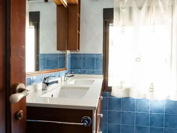 Baño de Finca rústica en venta en Alpuente con Terraza