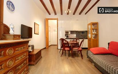 Flat to rent in Sant Pere, Sta. Caterina i la Ribera