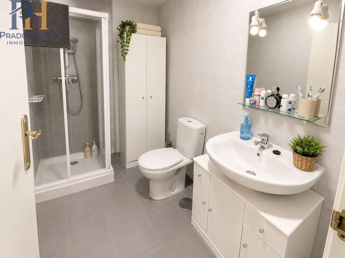 Baño de Piso en venta en Cebolla con Aire acondicionado, Calefacción y Terraza