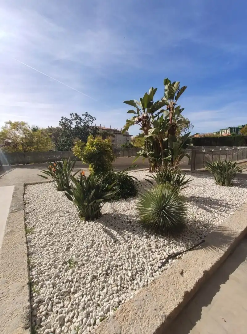 Garten von Wohnung zur Miete in Málaga mit Klimaanlage, Terrasse und Abstellraum