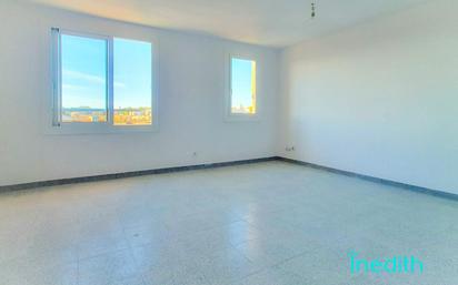 Living room of Flat for sale in Vilanova i la Geltrú  with Heating and Alarm