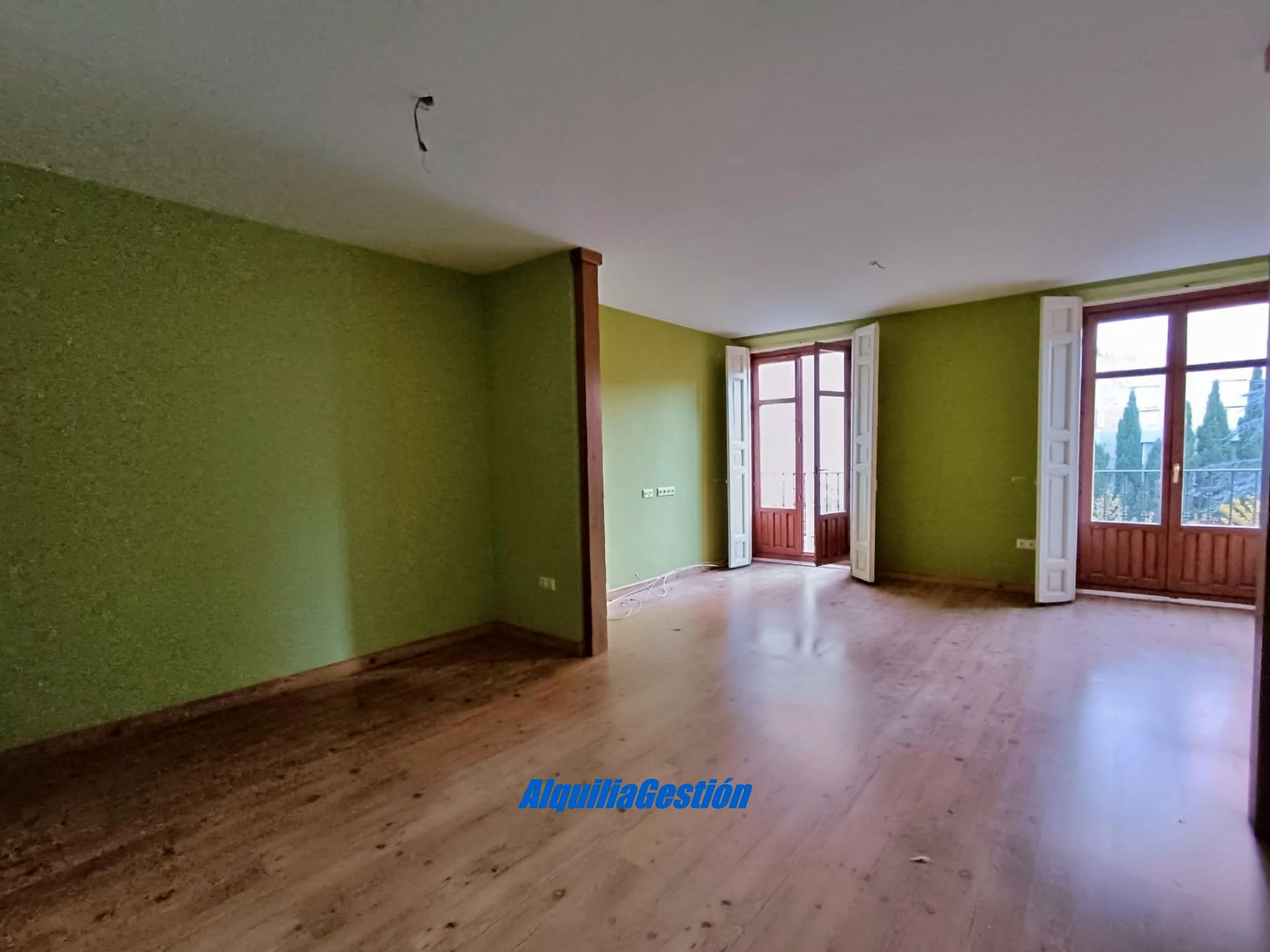 Living room of Flat for sale in Guadalajara Capital  with Air Conditioner, Heating and Parquet flooring