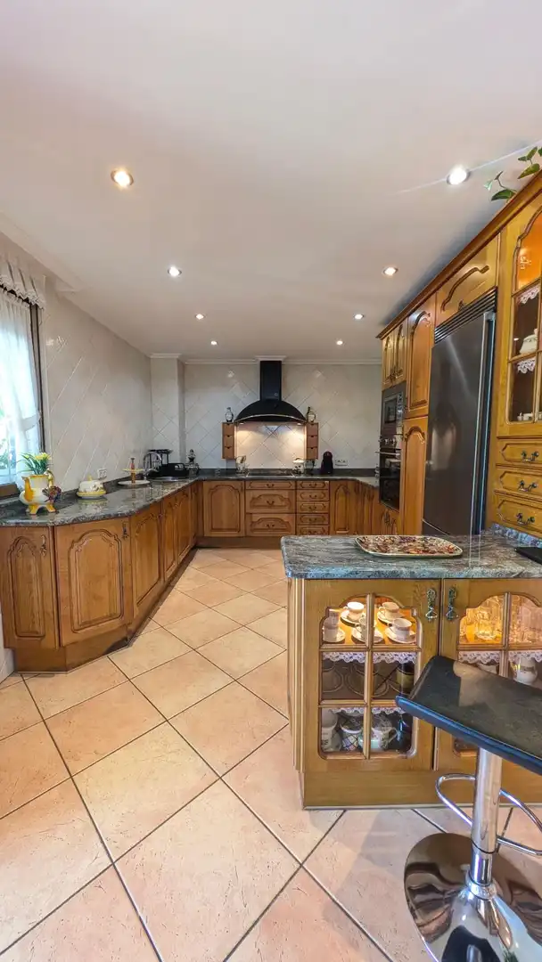 Kitchen of Houses for sale in Los Corrales de Buelna   with Heating, Private garden and Terrace