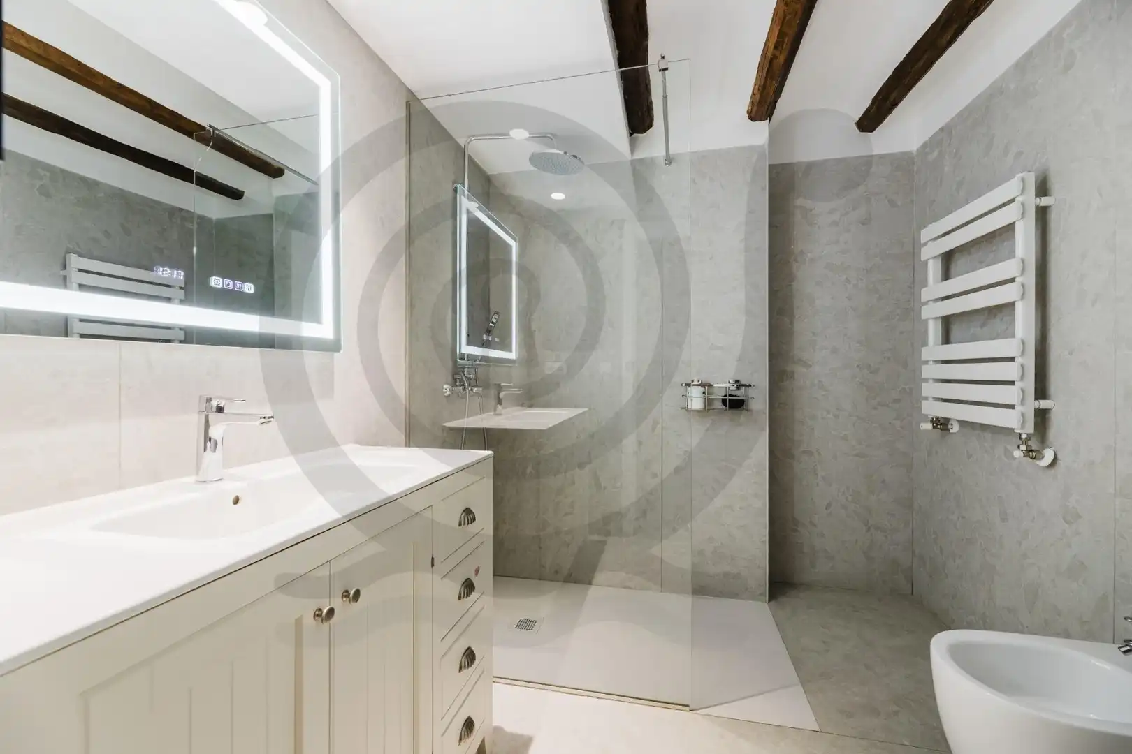 Badezimmer von Haus oder Chalet zum Verkauf in Castellón de la Plana / Castelló de la Plana mit Klimaanlage, Heizung und Terrasse