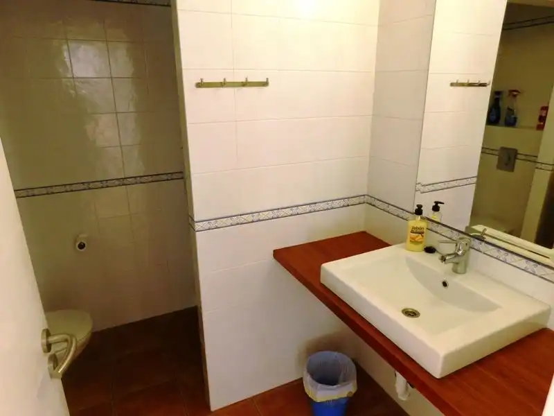 Badezimmer von Haus oder Chalet zum Verkauf in Roses mit Klimaanlage, Privatgarten und Terrasse