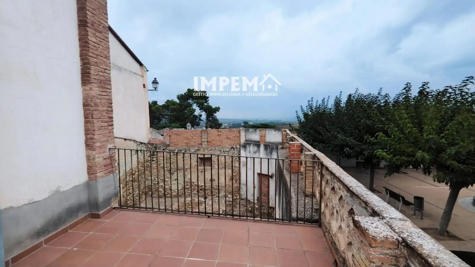 Terrassa de Edifici en venda en Santa Fe del Penedès