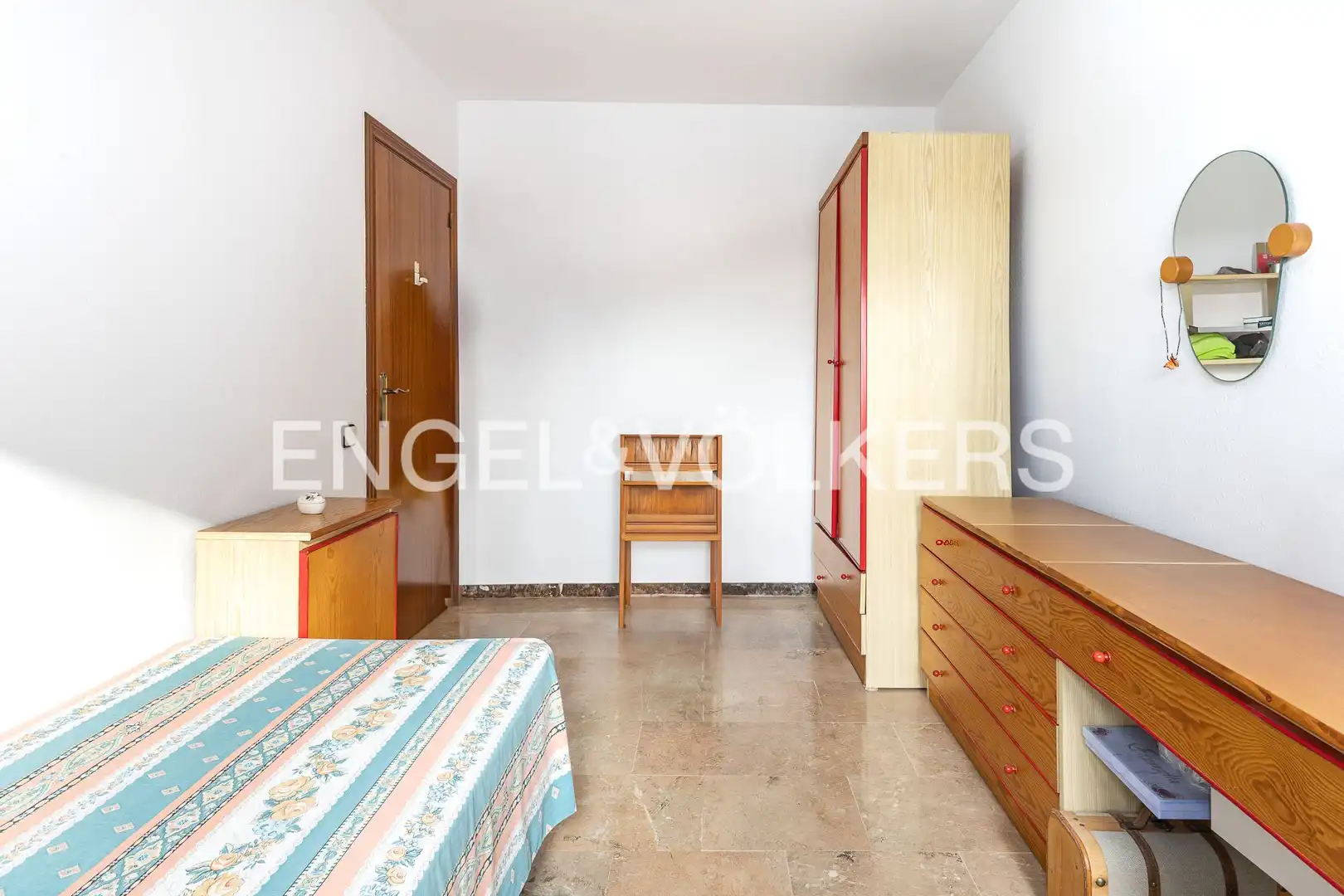 Habitación de Casa o chalet en venta en Badalona con Aire acondicionado, Calefacción y Terraza