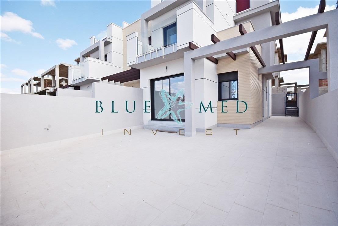 House or chalet for sale in Calle Embarcación Antina II, 107, El Alamillo