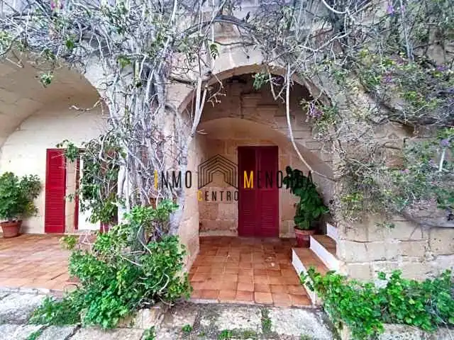Landhaus mit Garten zum Verkauf in Cala Blanca, imagen 2