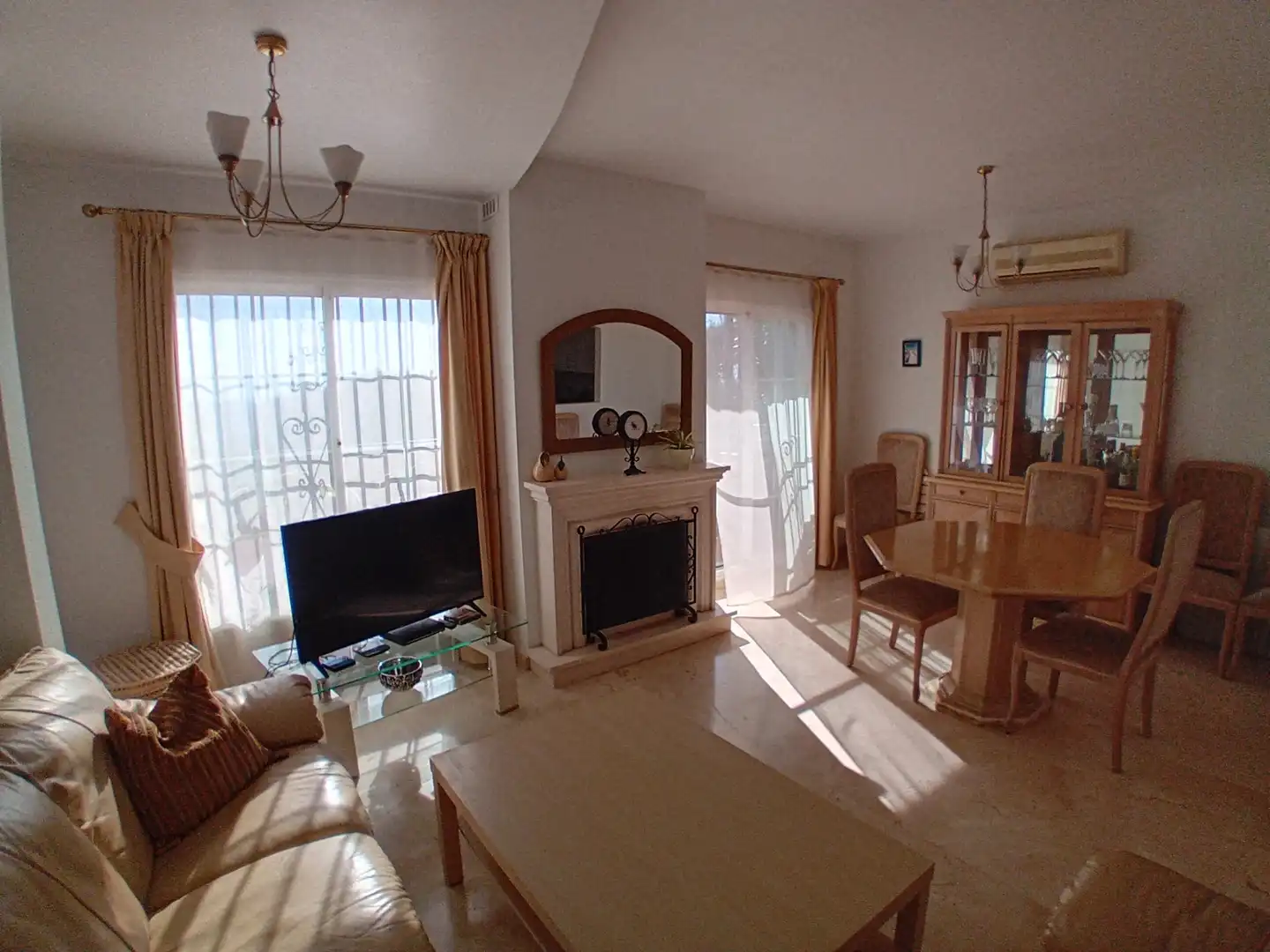 Living room of Detached homes for sale in Manilva  with Air Conditioner, Private garden and Terrace