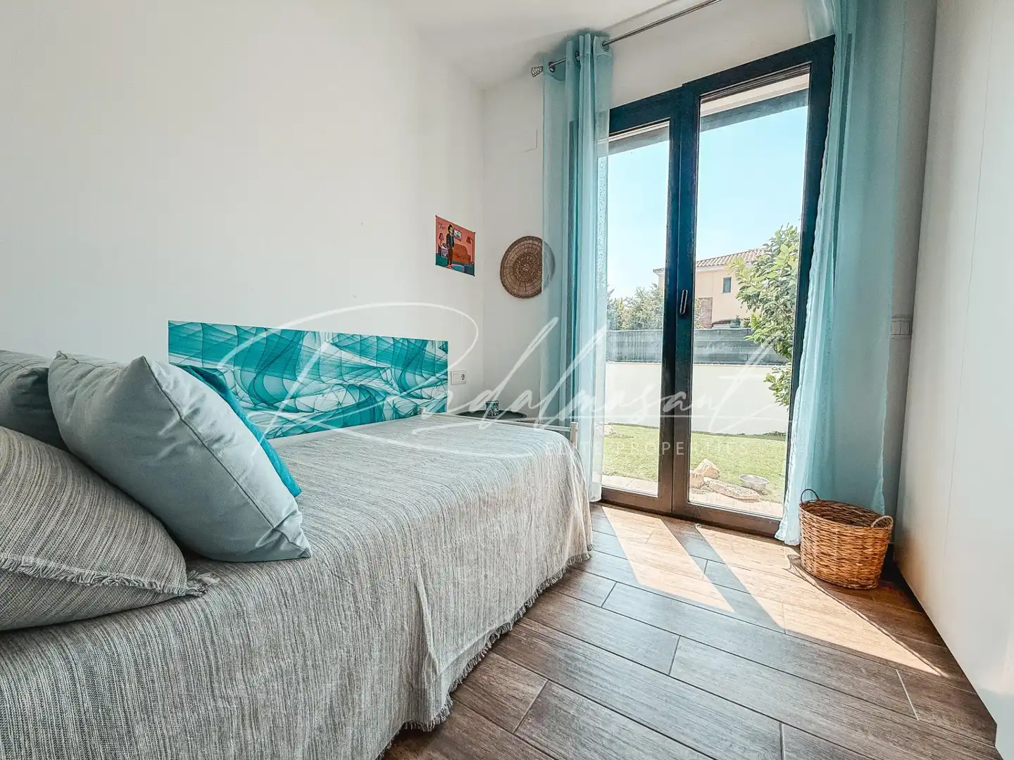 Habitación de Casa adosada en venta en Cambrils con Calefacción, Jardín privado y Terraza