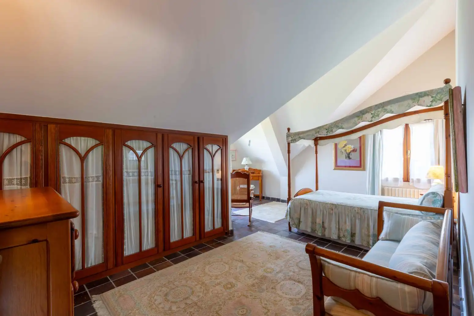 Dormitori de Casa o xalet en venda en Medio Cudeyo amb Jardí privat, Parquet i Traster