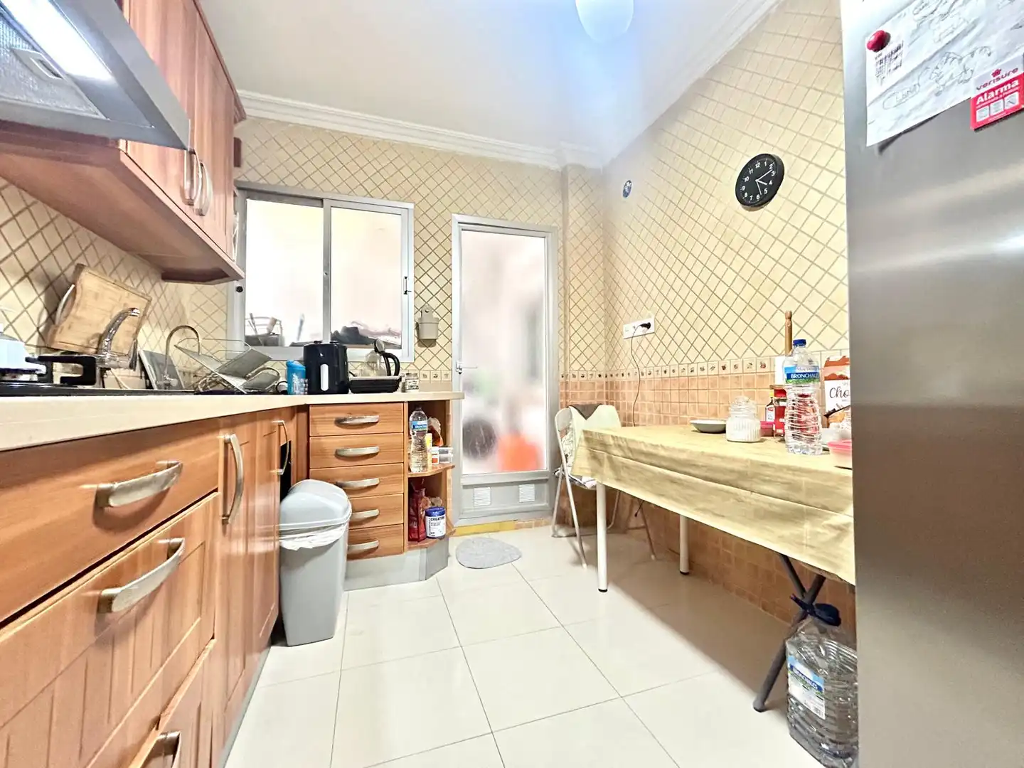 Küche von Wohnung zum Verkauf in Manises mit Klimaanlage, Terrasse und Balkon