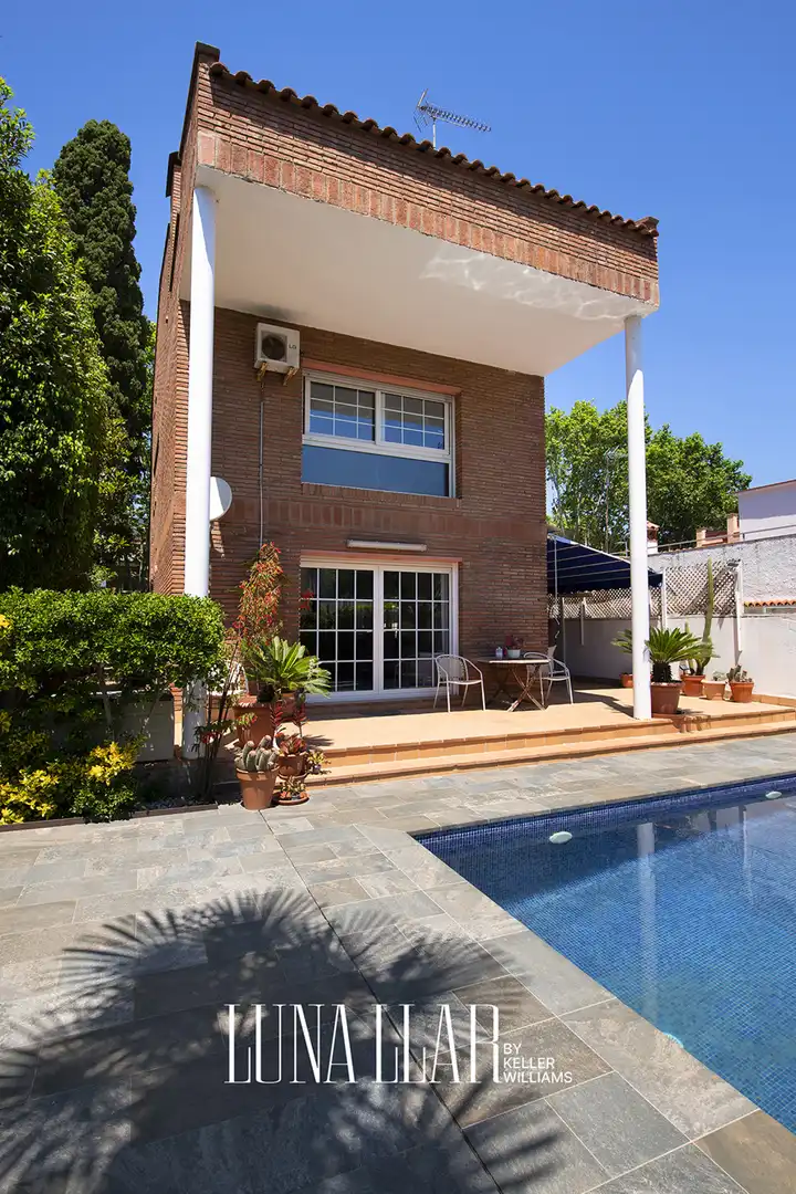 Terrace of Houses for sale in Castelldefels  with Air Conditioner, Heating and Private garden