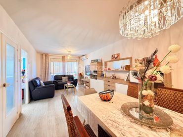 Piso con ascensor en venta en Molí de Vent