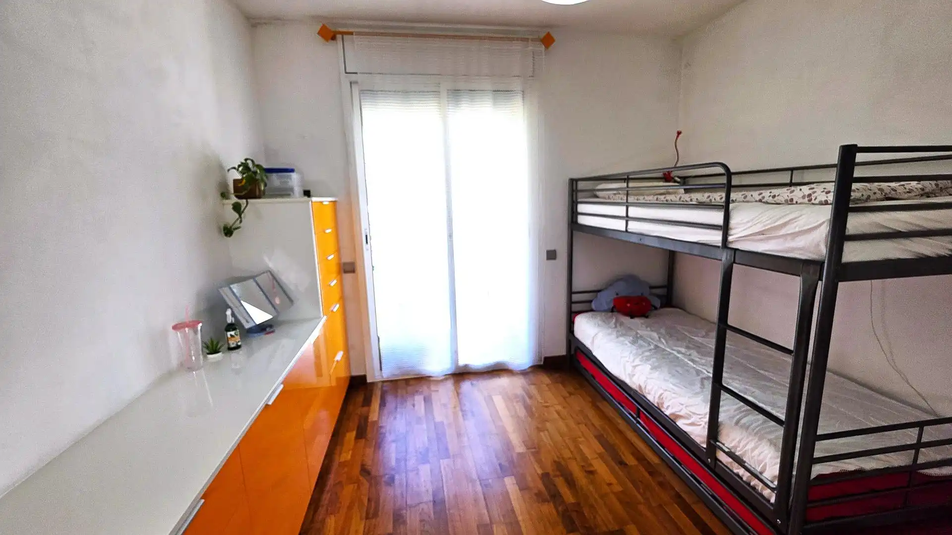 Habitación de Casa o chalet en venta en Barcelona con Aire acondicionado, Parquet y Terraza