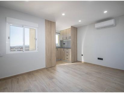 Bedroom of Attic for sale in  Barcelona Capital  with Air Conditioner, Parquet flooring and Alarm