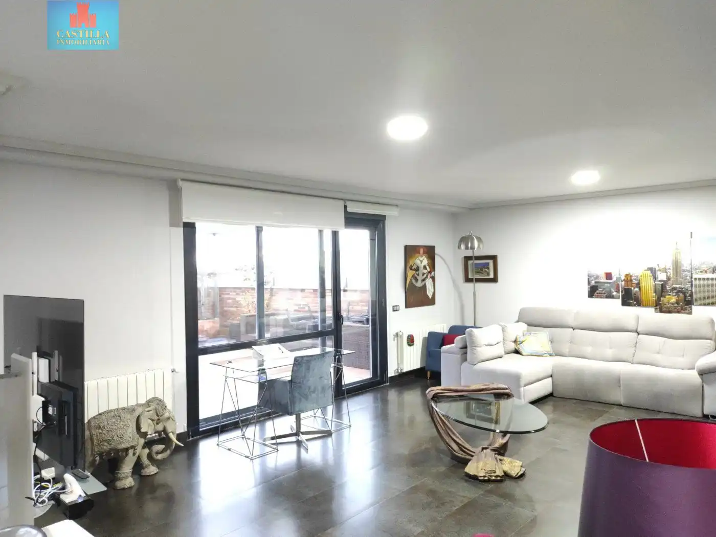 Sala de estar de Casa adosada en venta en Ávila con Aire acondicionado, Calefacción y Terraza