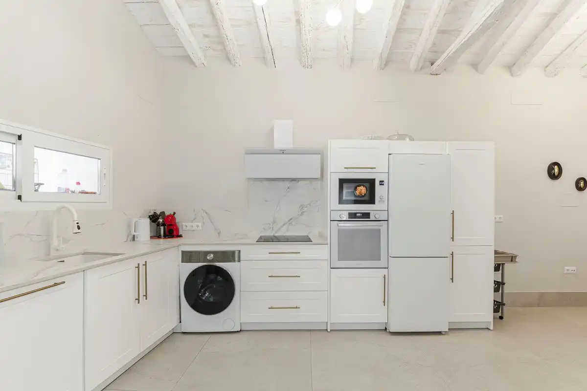 Kitchen of Flat for sale in Utrera  with Heating, Terrace and Furnished