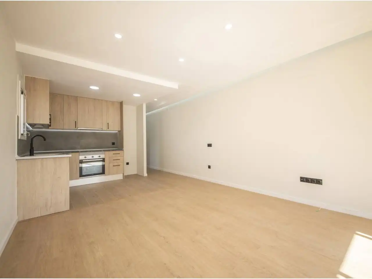 Piso en venta en Móstoles con Aire acondicionado, Parquet y Amueblado