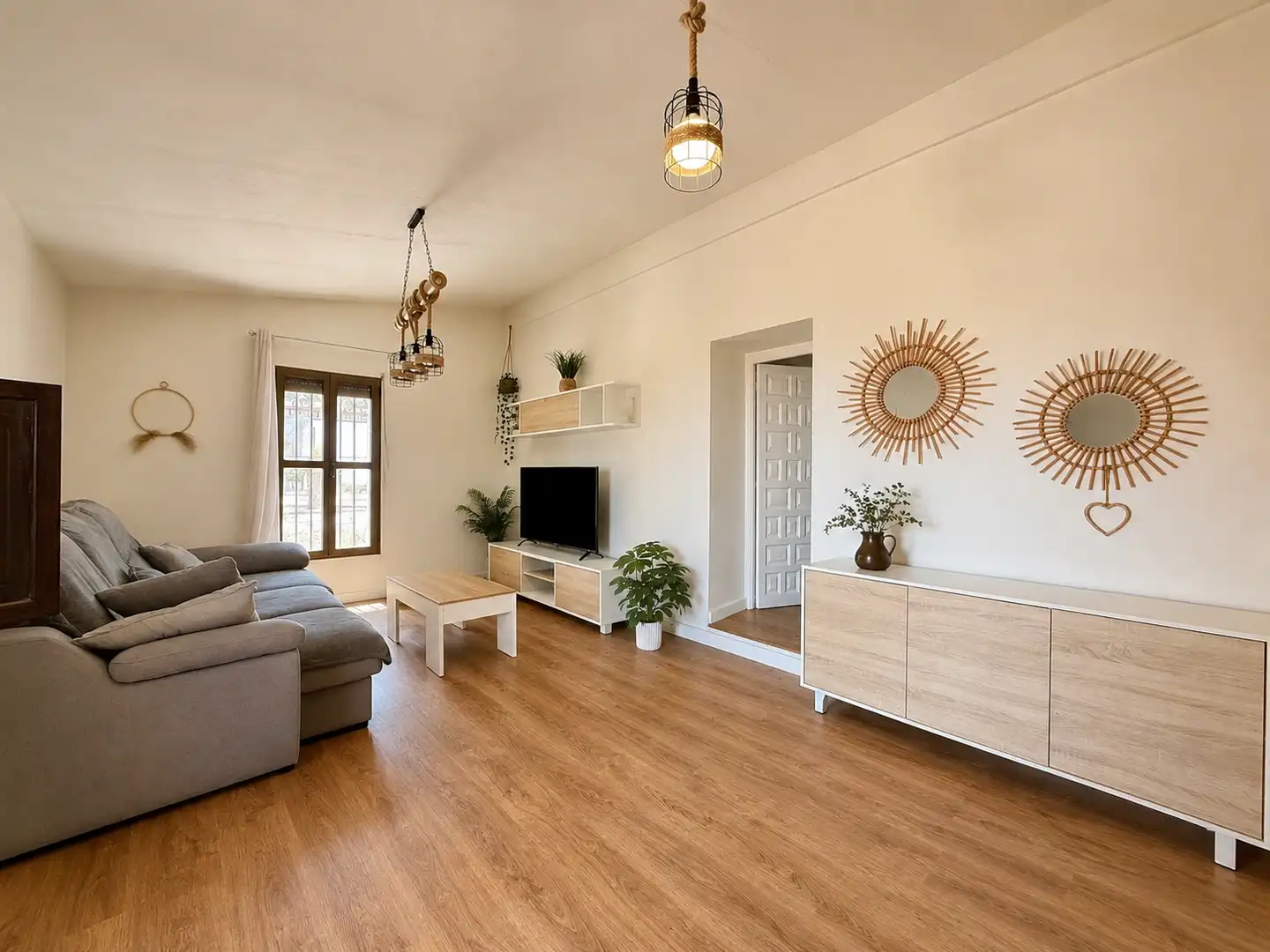 Sala de estar de Casa o chalet en venta en Godelleta con Aire acondicionado, Calefacción y Jardín privado