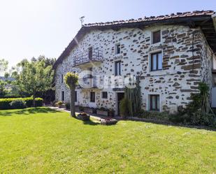 Exterior view of House or chalet for sale in Urretxu  with Private garden and Storage room