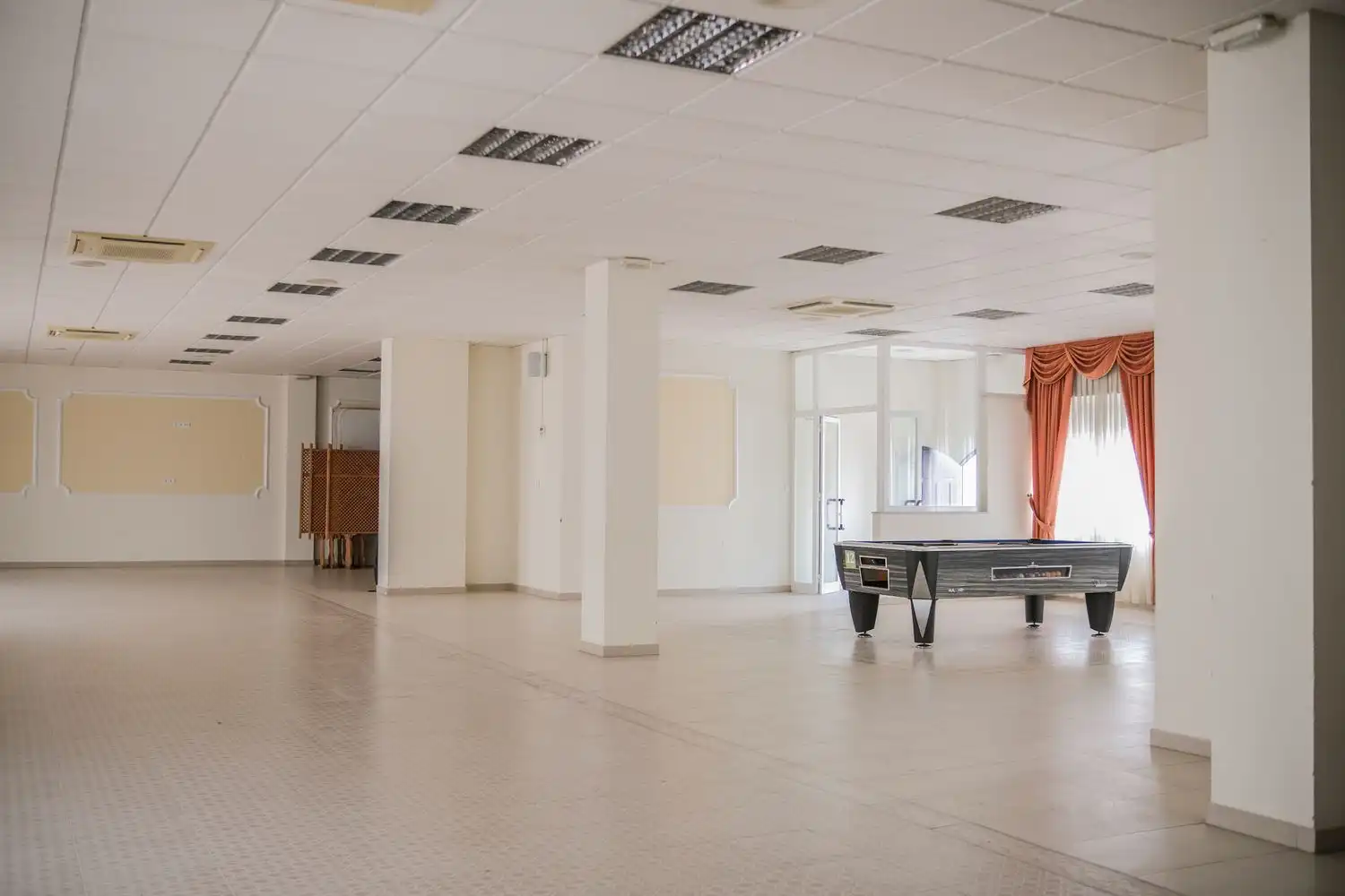 Geschaftsraum zum Verkauf in Cartaya