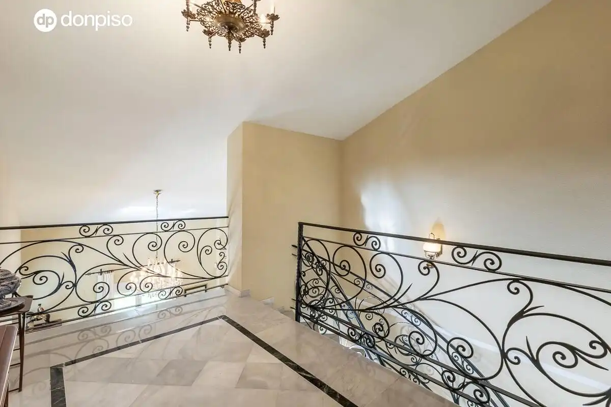 Detached house with pool for sale in Calle Olivo, imagen 23