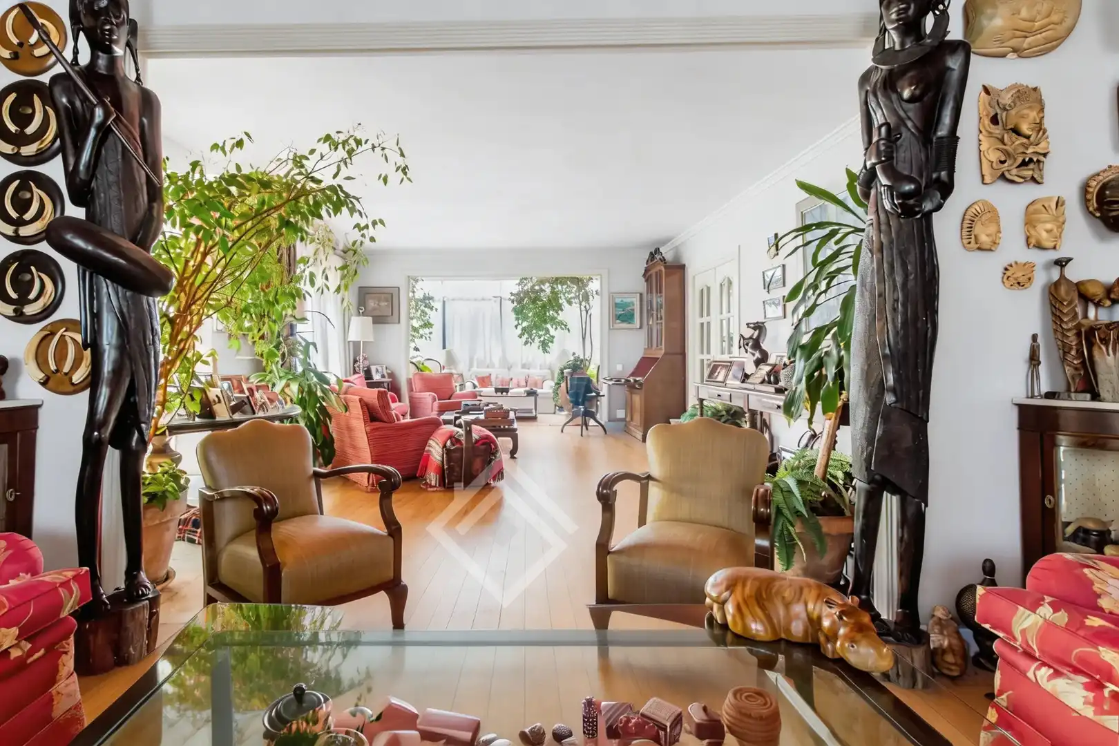 Sala d'estar de Casa o xalet en venda en Las Rozas de Madrid amb Aire condicionat, Calefacció i Jardí privat
