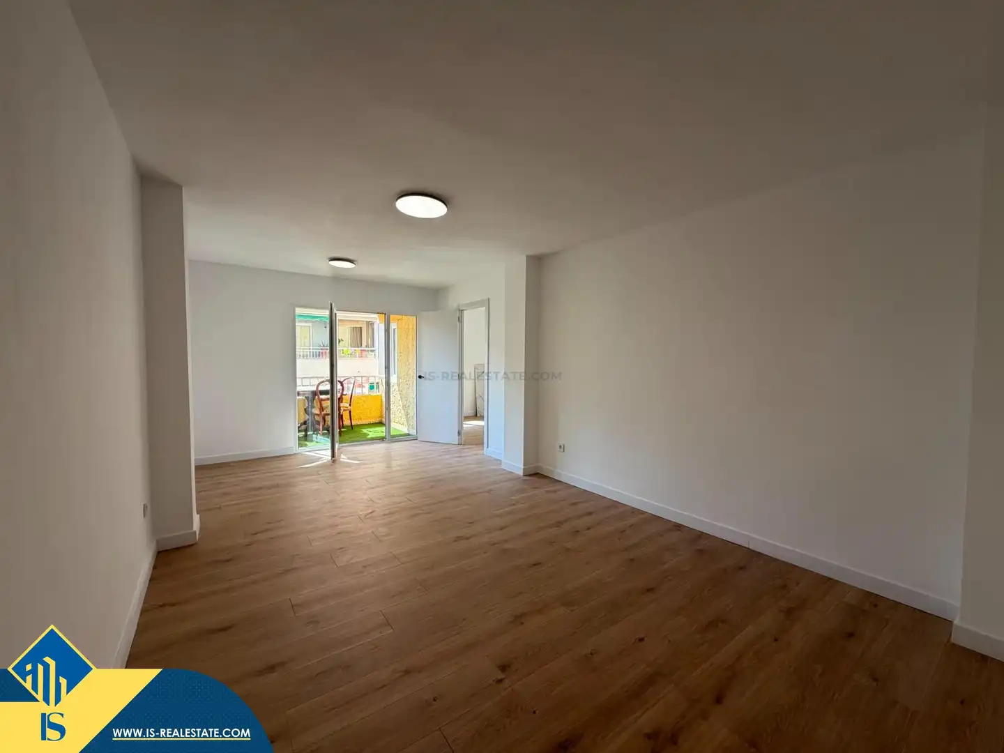 Piso con terraza en venta en Playa del Acequión, Náufragos y Rocío del Mar