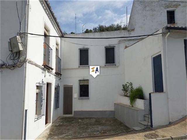 Casa adosada en Venta en Rute