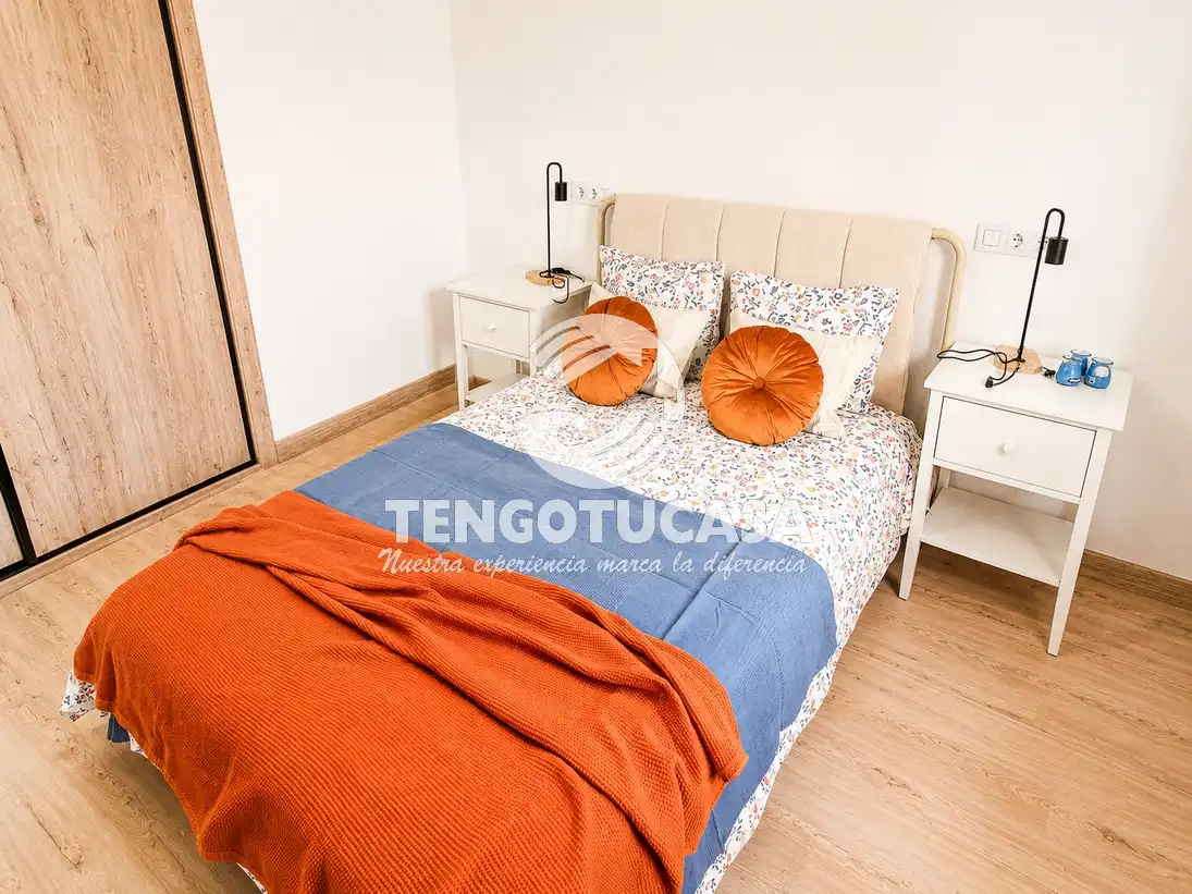 Bedroom of Flat for sale in Madrid  with Air Conditioner, Heating and Terrace