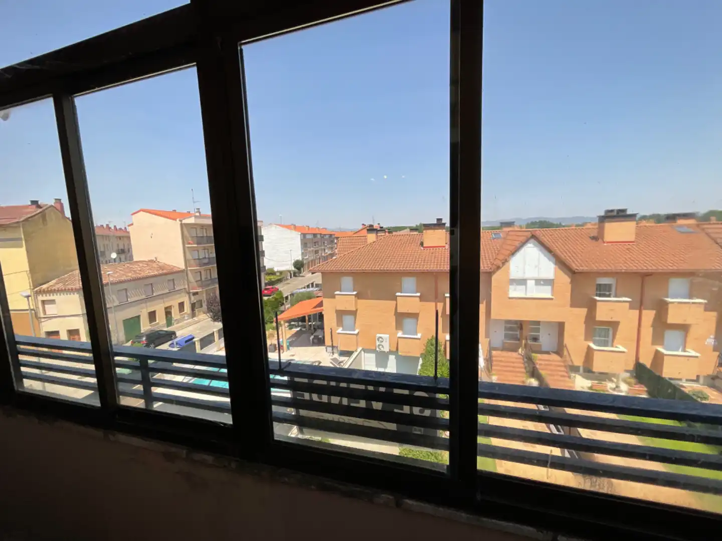 Exterior view of Flat for sale in Castañares de Rioja  with Terrace and Furnished