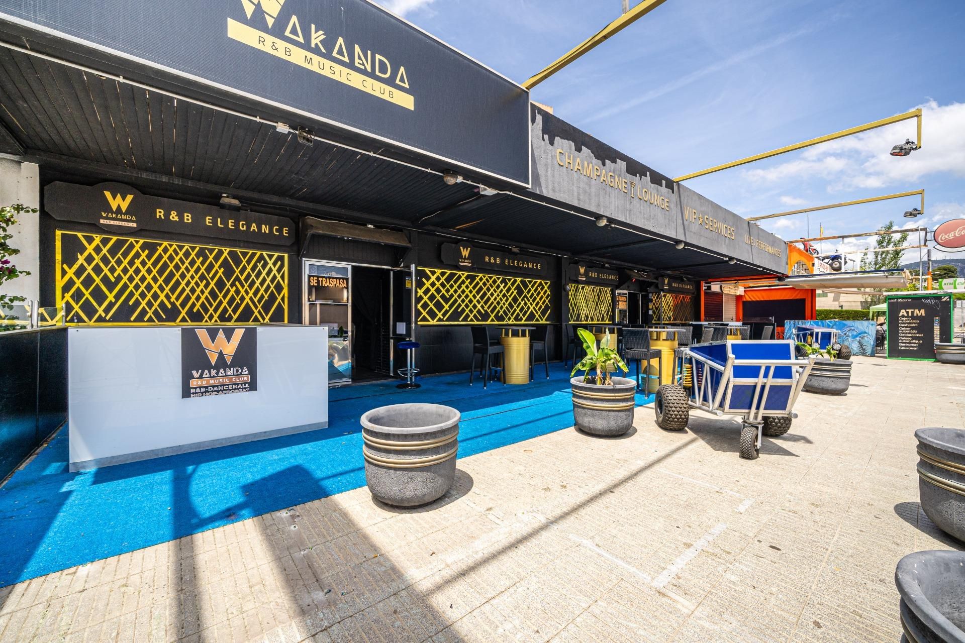 Premises for transfer in Avenida Avinguda S'Olivera, Magaluf