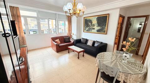 Foto 2 de Piso en venta en Martiricos - La Roca - La Rosaleda, Málaga