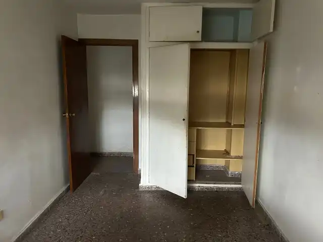 Habitación de Piso en venta en Murcia con Aire acondicionado y Balcón