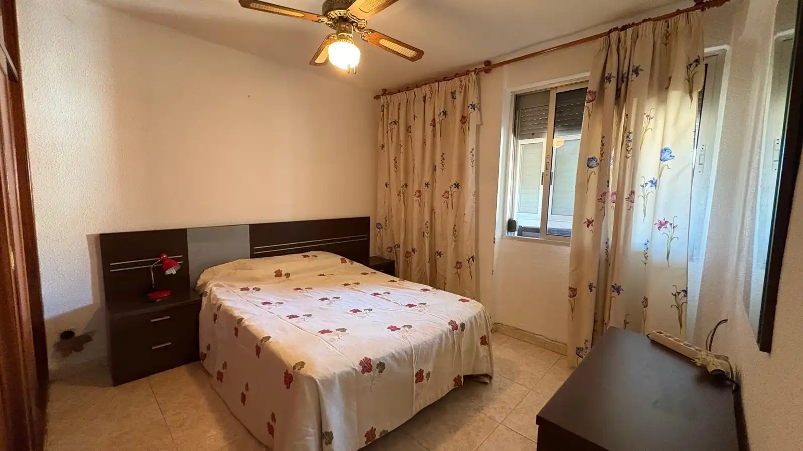 Bedroom of Flat for sale in Málaga