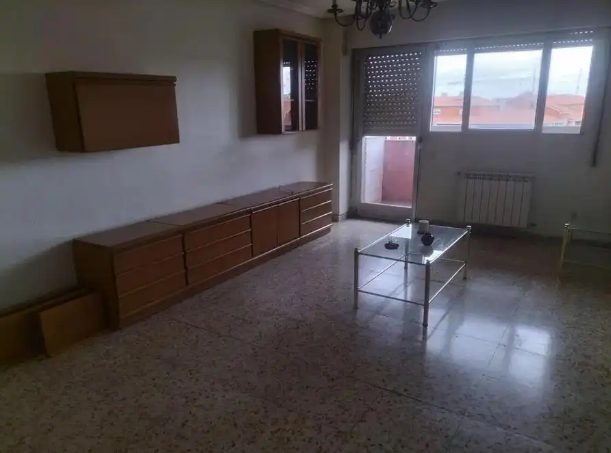 Sala de estar de Piso en venta en Valladolid con Calefacción y Terraza