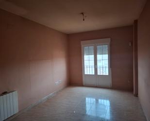 Bedroom of Flat for sale in Madridejos  with Heating