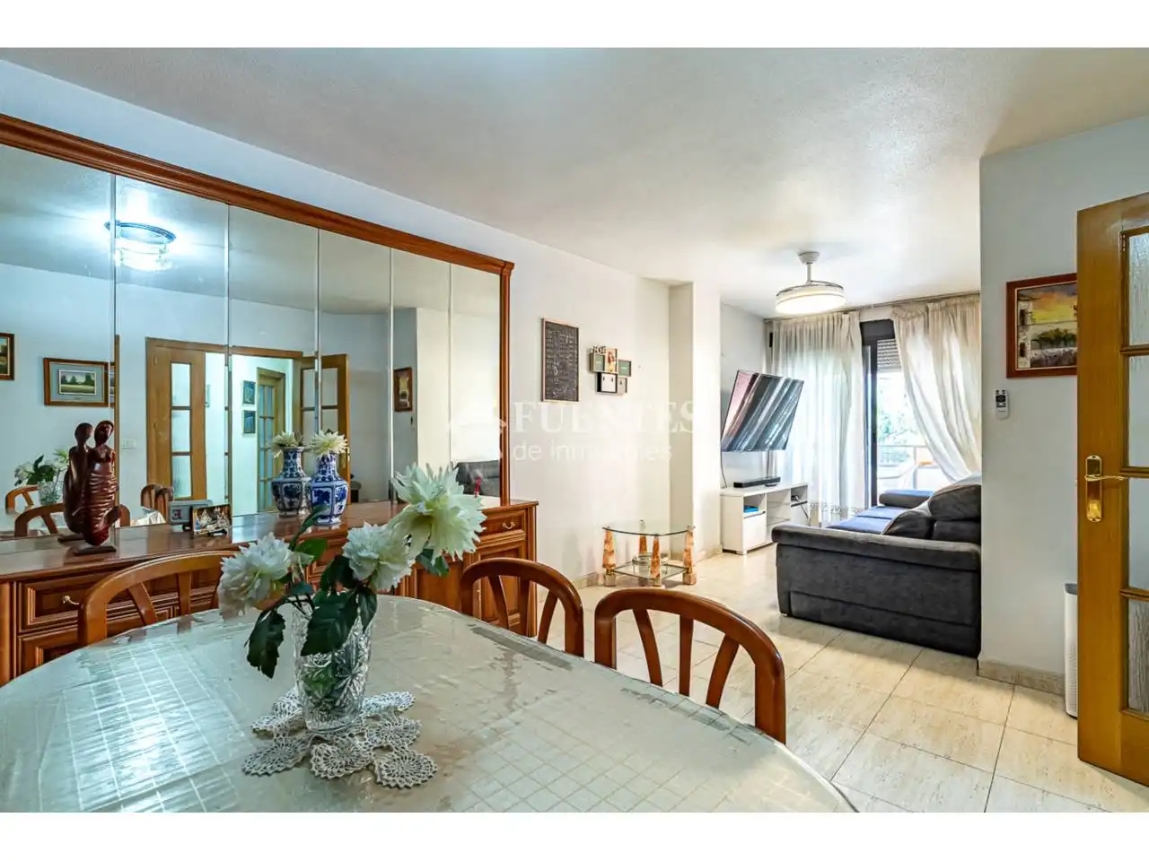 Flat for sale in Calle pintor baeza, Altozano - Conde Lumiares